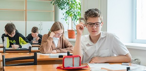 О новой физике, повышении качества математического и естественно-научного образования и профориентации школьников – в интервью директора физмат Центра ТГПУ