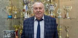 Предесдатель профкома сотрудников ТГПУ награжден юбилейным знаком «30 лет вместе» Общероссийского Профсоюза образования