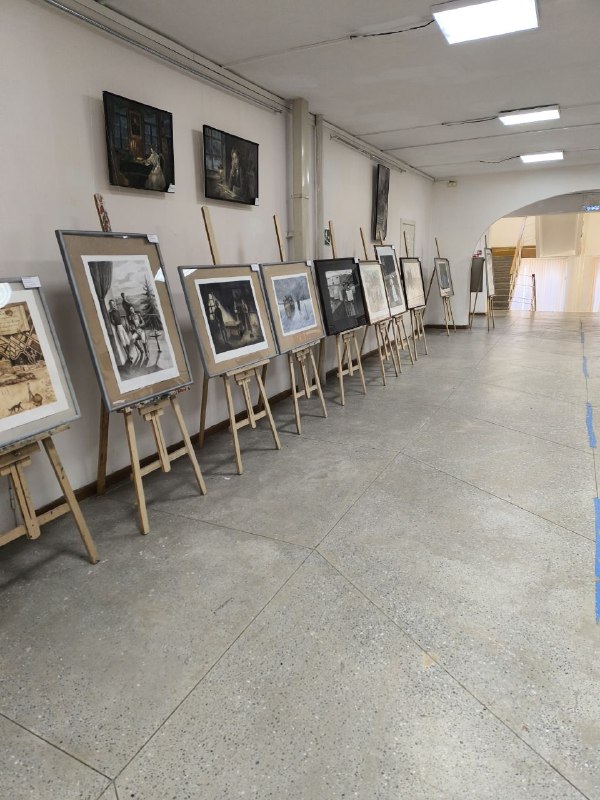 Художественная выставка студенческих работ на ИДиА